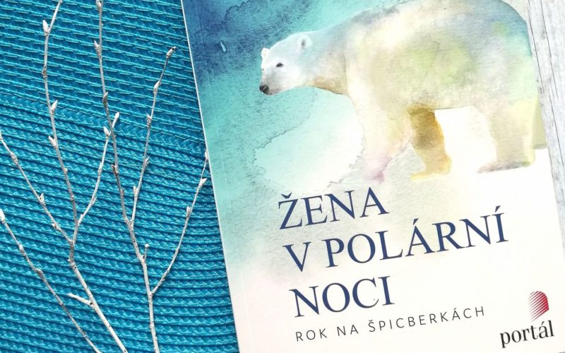 Žena v polární noci